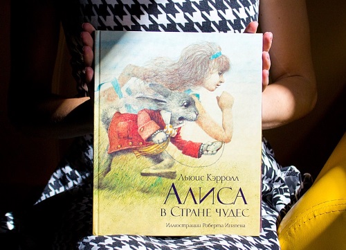 Натисніть для перегляду книги